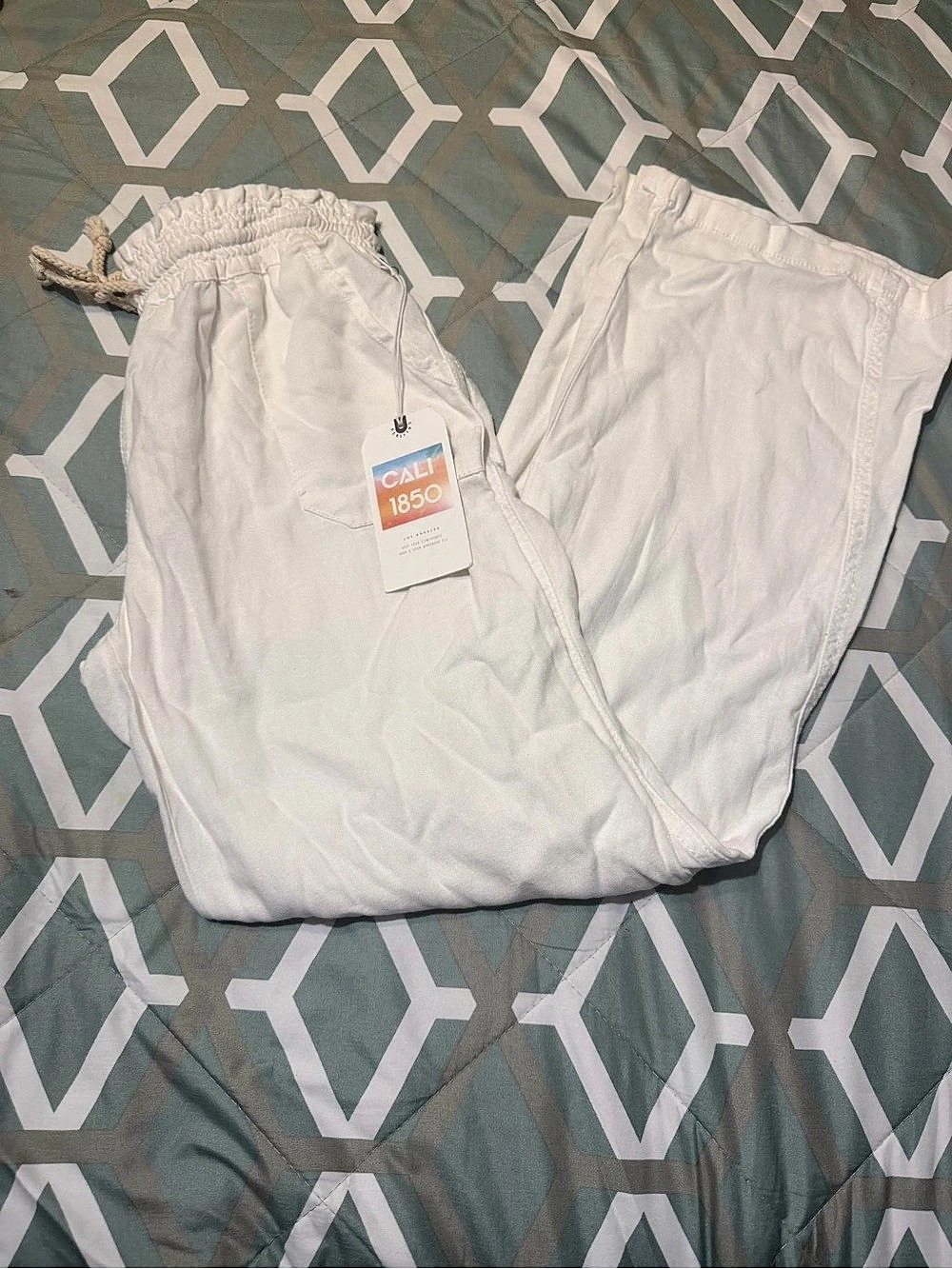 CALI 1850 White Casual Pants NWT